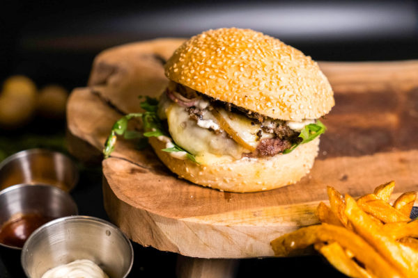 Burger Truffe Y'a Plus Qu'à Genève - Livraison burgers