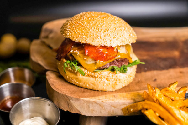 Burger Ibérique Y'a Plus Qu'à Genève - Livraison